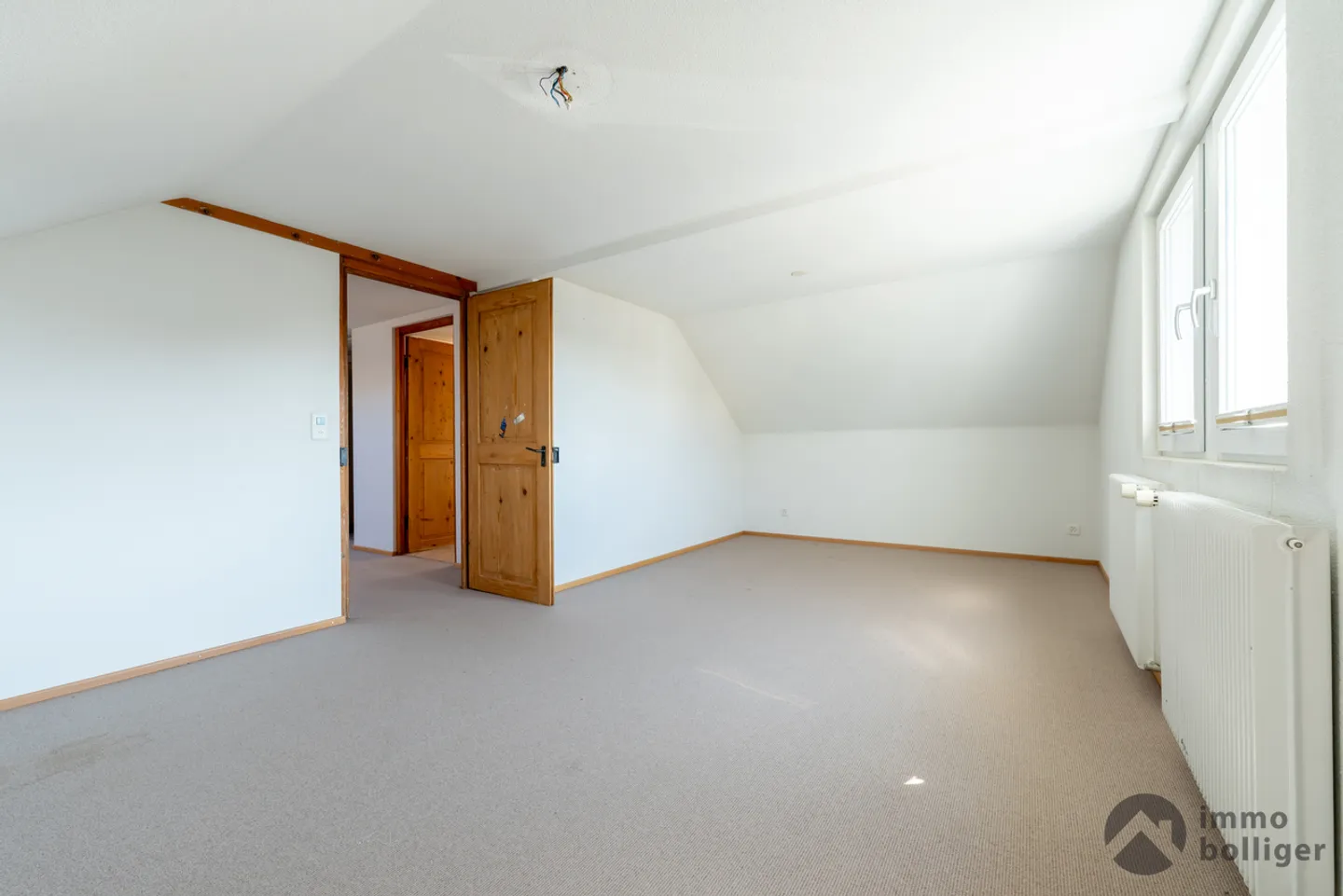 Charmantes Einfamilienhaus mit Garten - Foto 6 von 13