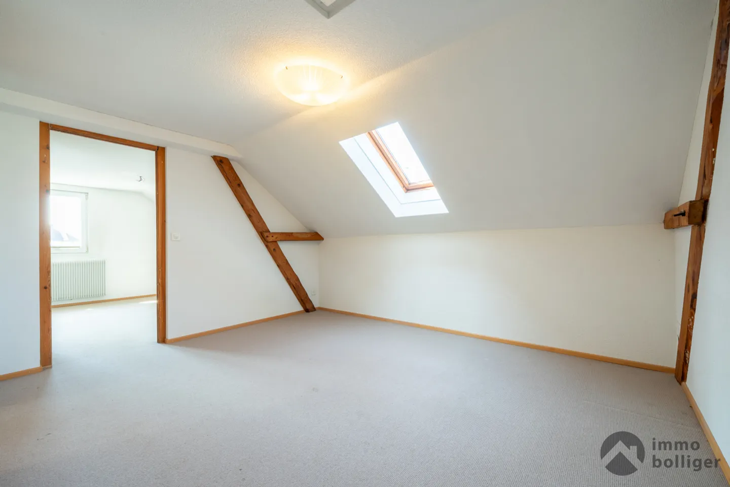 Charmantes Einfamilienhaus mit Garten - Foto 7 von 13