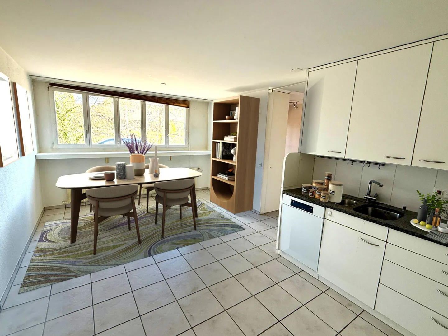 Family-Friendly Row House - Photo 2 of 16