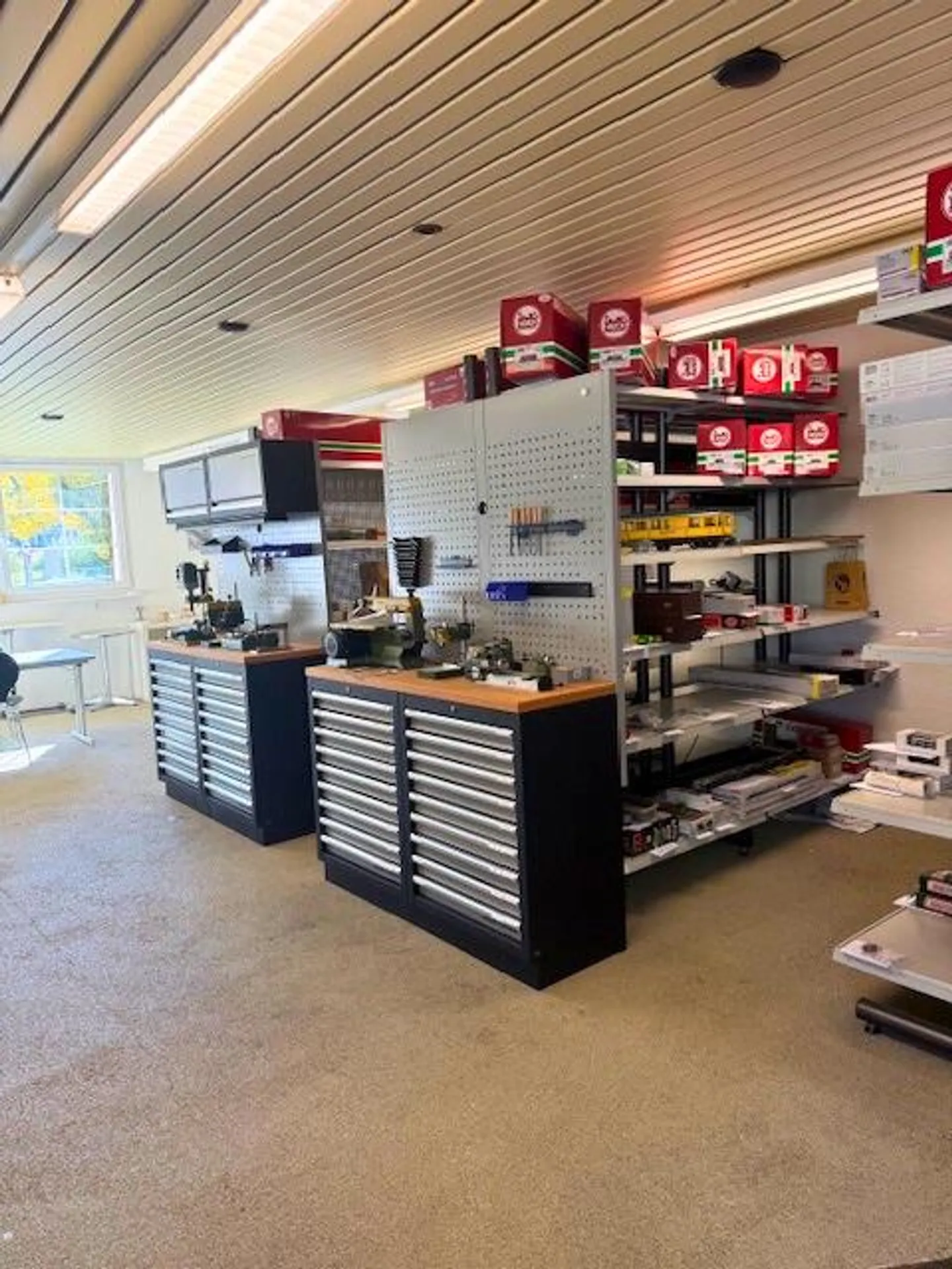 Votre nouveau lieu d'affaires : Espace commercial à Toffen - Photo 13 sur 14