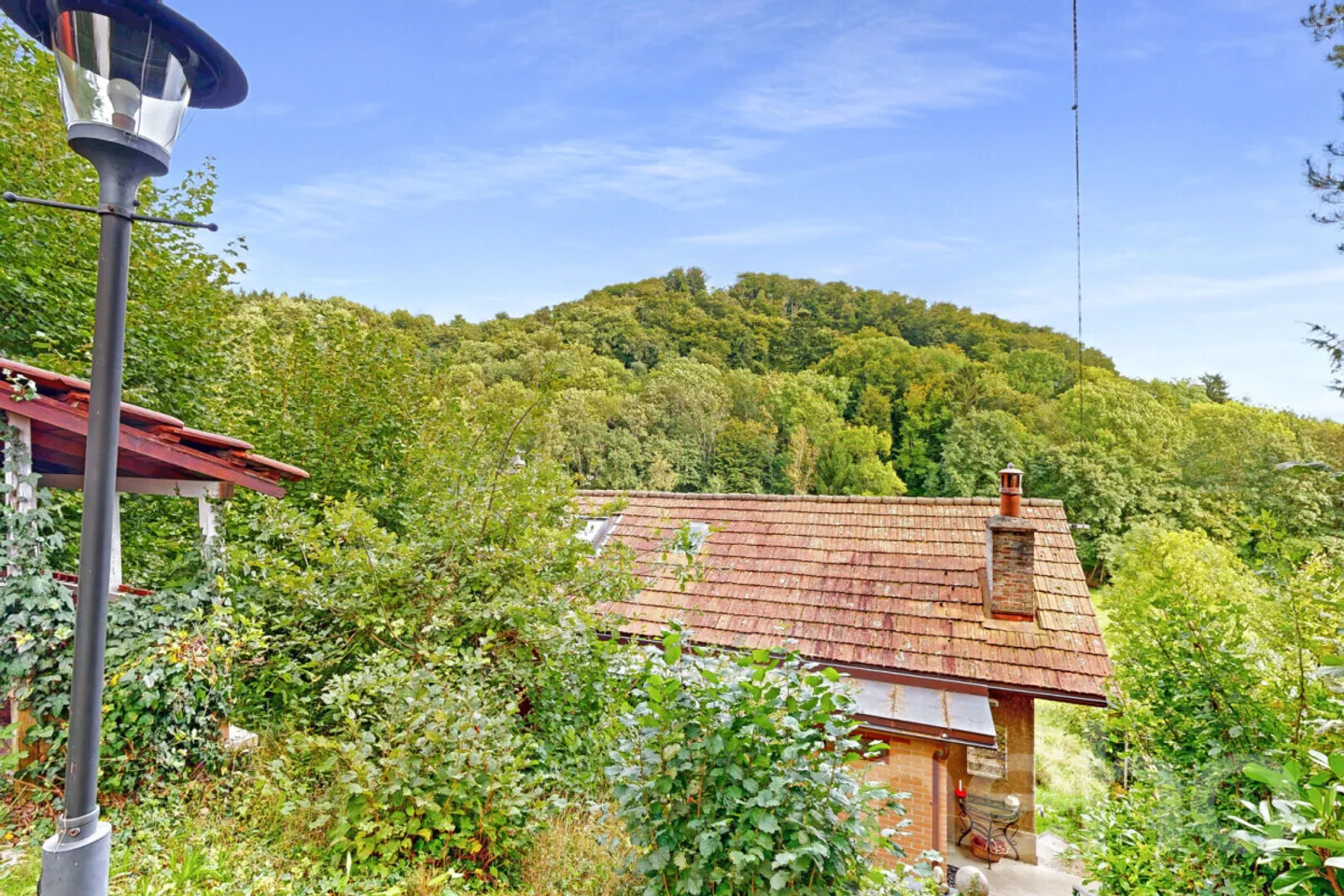 «TERRAIN CONSTRUCTIBLE AVEC PROJET POUR 2 LOGEMENTS + ZONE VERTE» - Photo 10 sur 12