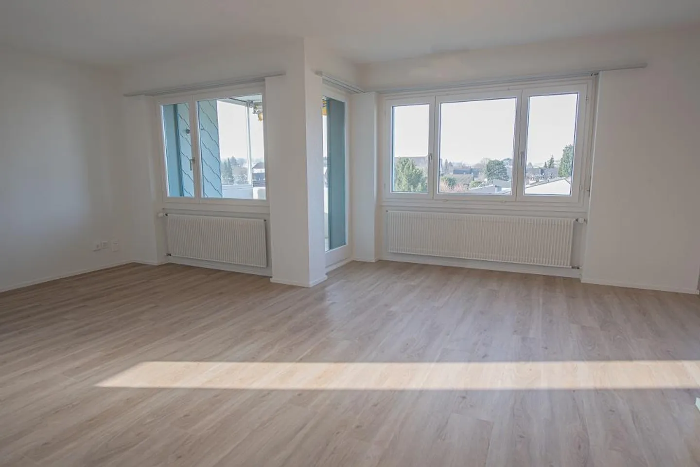 Richtig . Gern . Zuhause - Foto 7 von 17