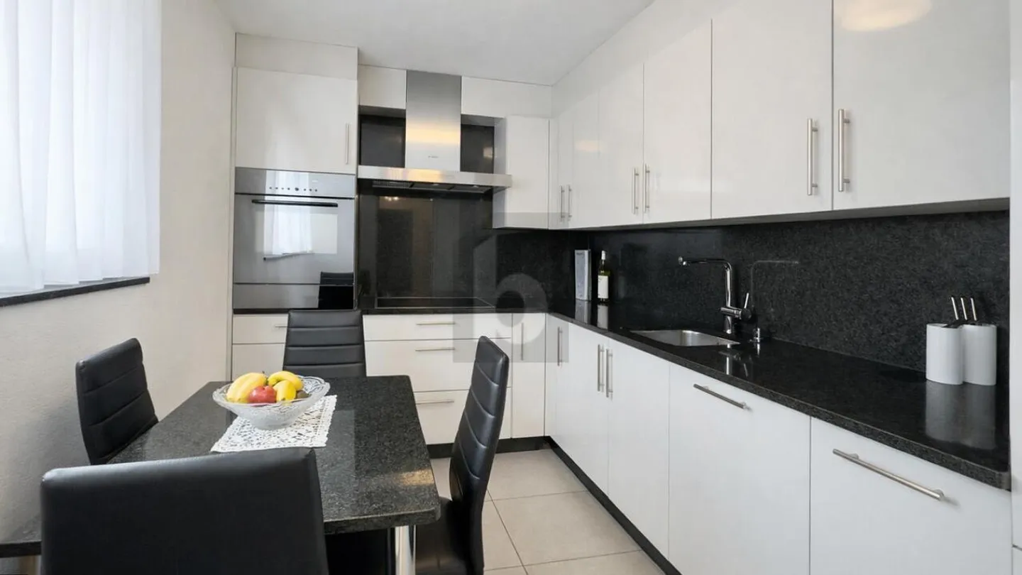 Casa a schiera 5.5 stanze - Foto 3 di 6