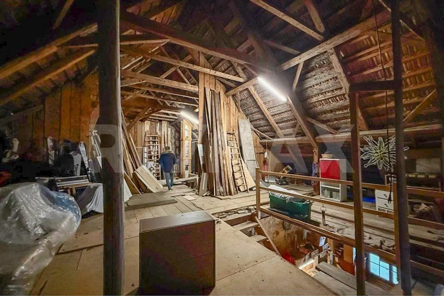 Haus mit zwei Wohnungen - Foto 9 von 10