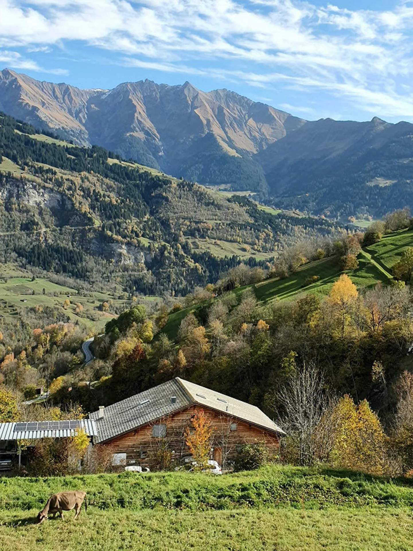 Moderno appartamento di 3,5 stanze con vista FANTASTICA - Foto 1 di 12