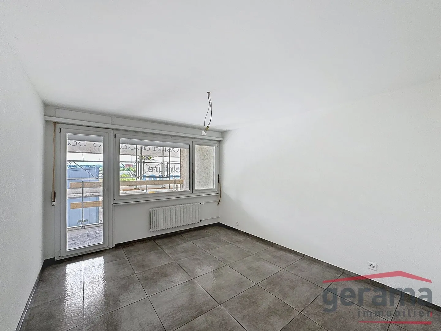 Renovated 3.5-room apartment in Marly - Photo 2 of 5