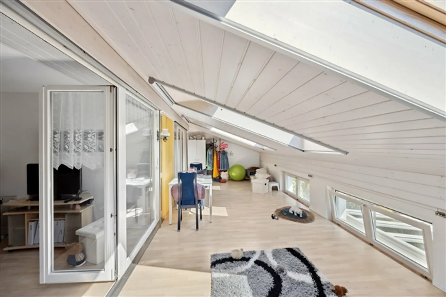 Charming Garden Maisonette - Photo 4 of 11