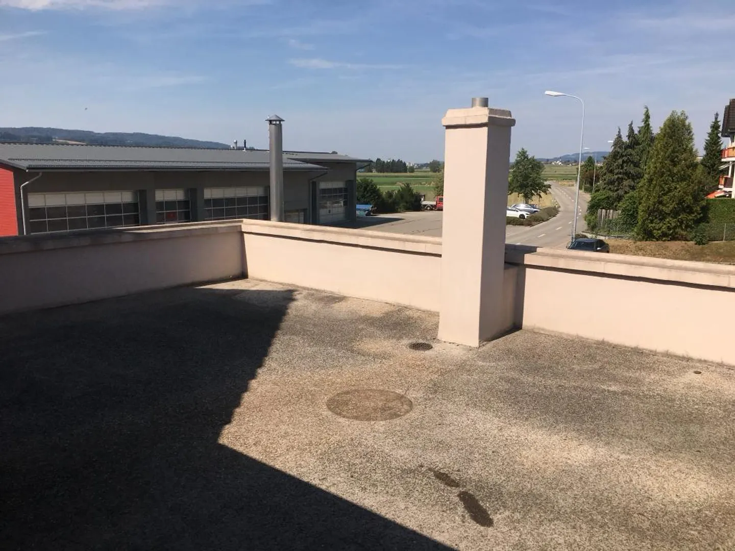 Charming 4.5-room apartment with terrace in Märstetten - Photo 8 of 12