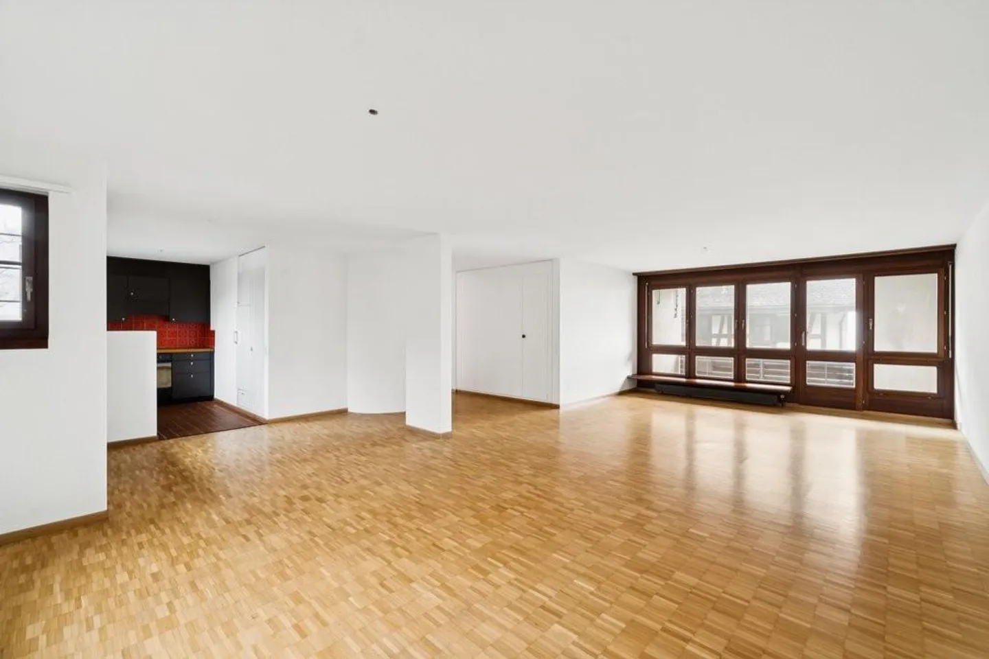 Charming apartment for rent in Witikon - Photo 2 of 9