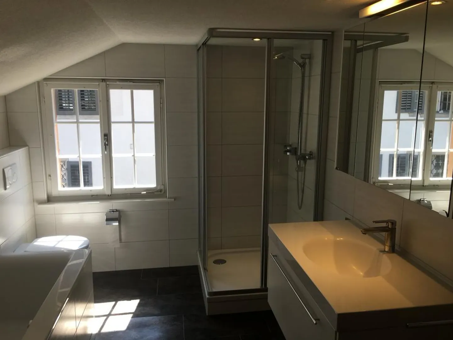 Charming 4.5-room apartment with terrace in Märstetten - Photo 11 of 12