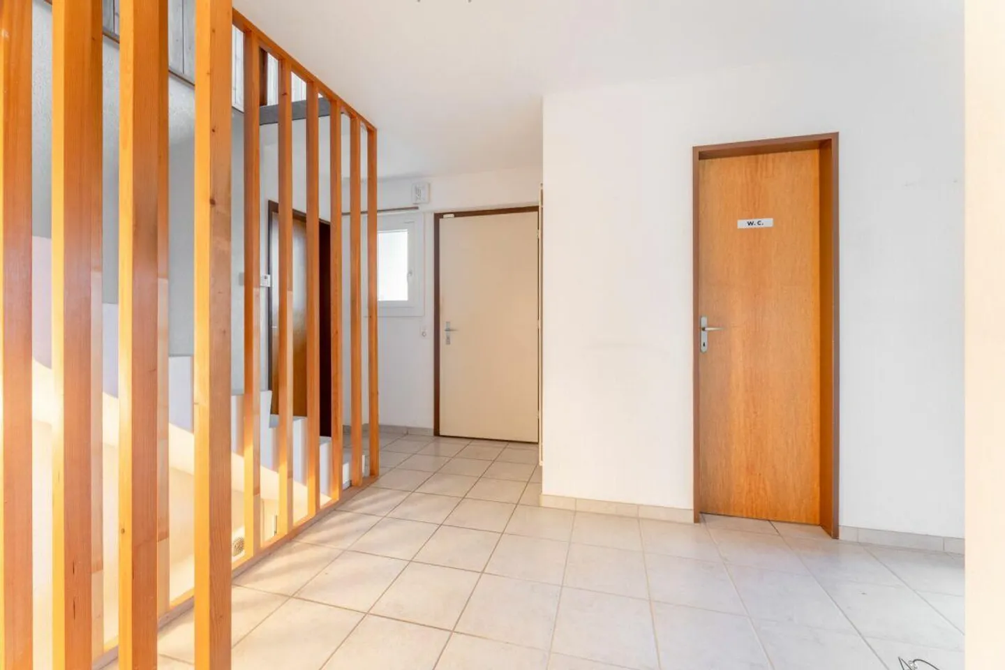 Es schmucks 5.5-Zimmer-Eifamiliehuus mit viel Potenzial - Foto 8 von 12