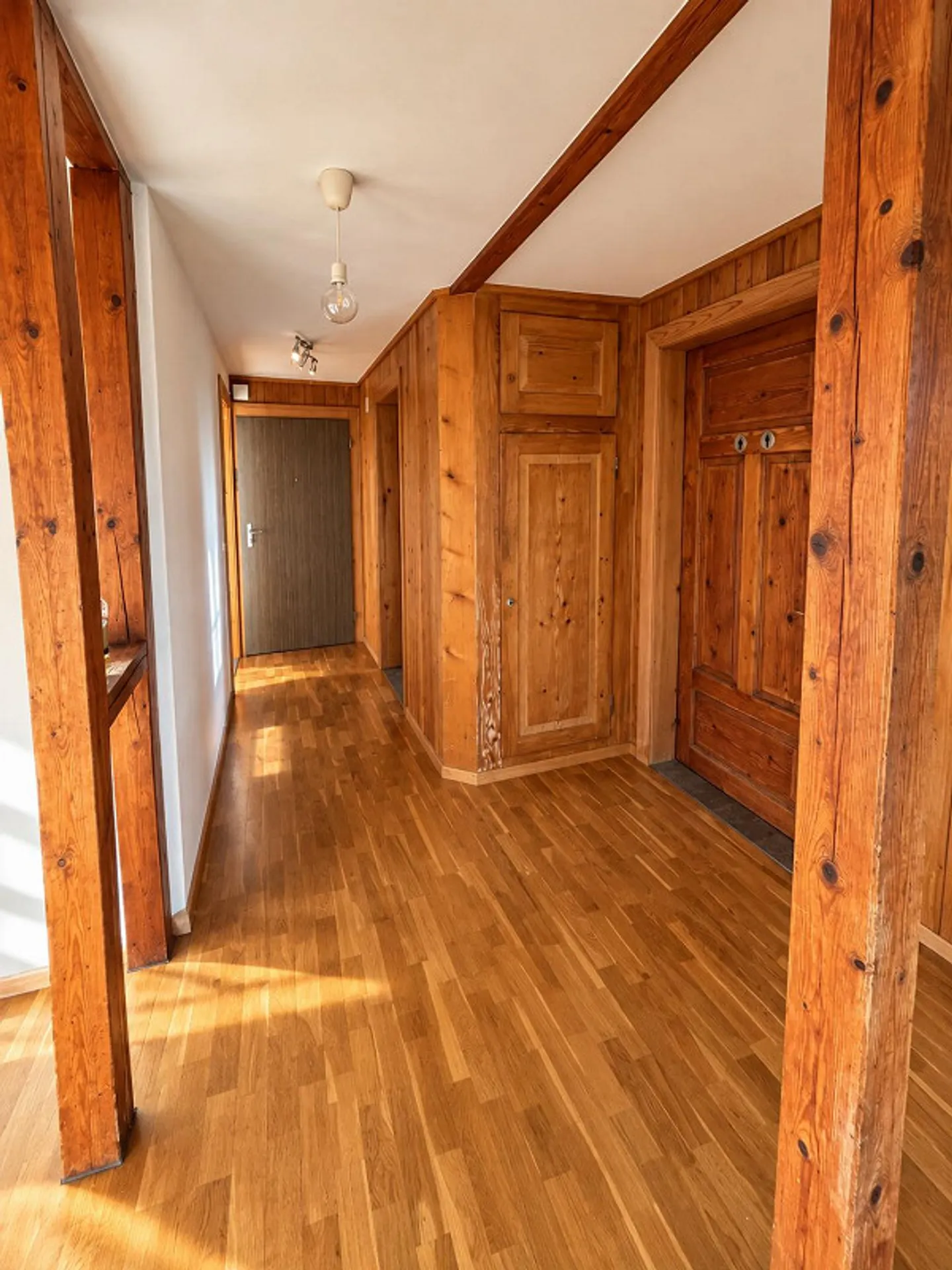 Charming 3-room apartment with large balcony in a quiet location - Photo 5 of 8