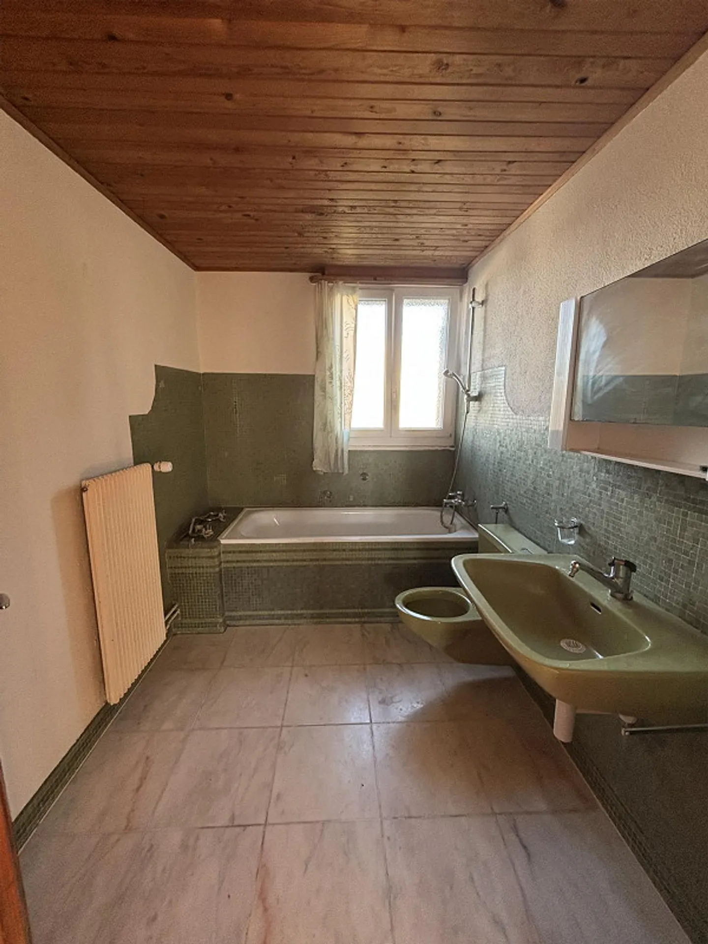 Charming 3-room apartment with large balcony in a quiet location - Photo 7 of 8