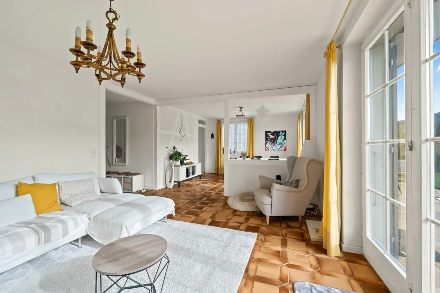 Maison de campagne individuelle de 7,5 pièces avec vue panoramique cherche famille - Photo 6 sur 14