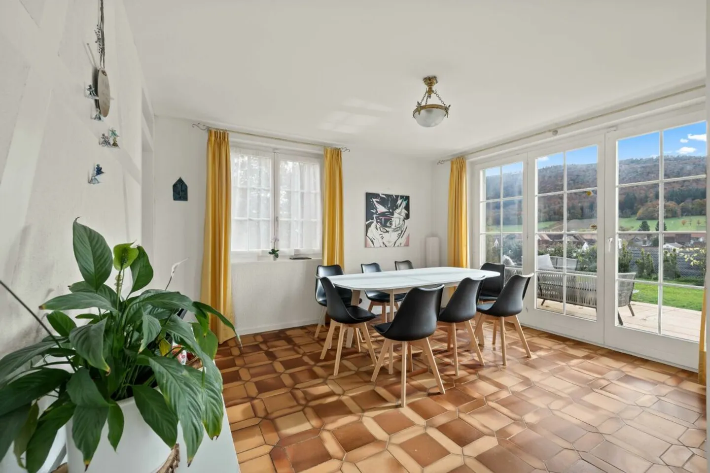 Maison de campagne individuelle de 7,5 pièces avec vue panoramique cherche famille - Photo 7 sur 14