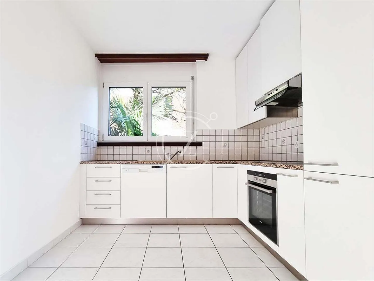 Appartement Lugano-Massagno 3.5 pièces avec jardin - Photo 3 sur 7