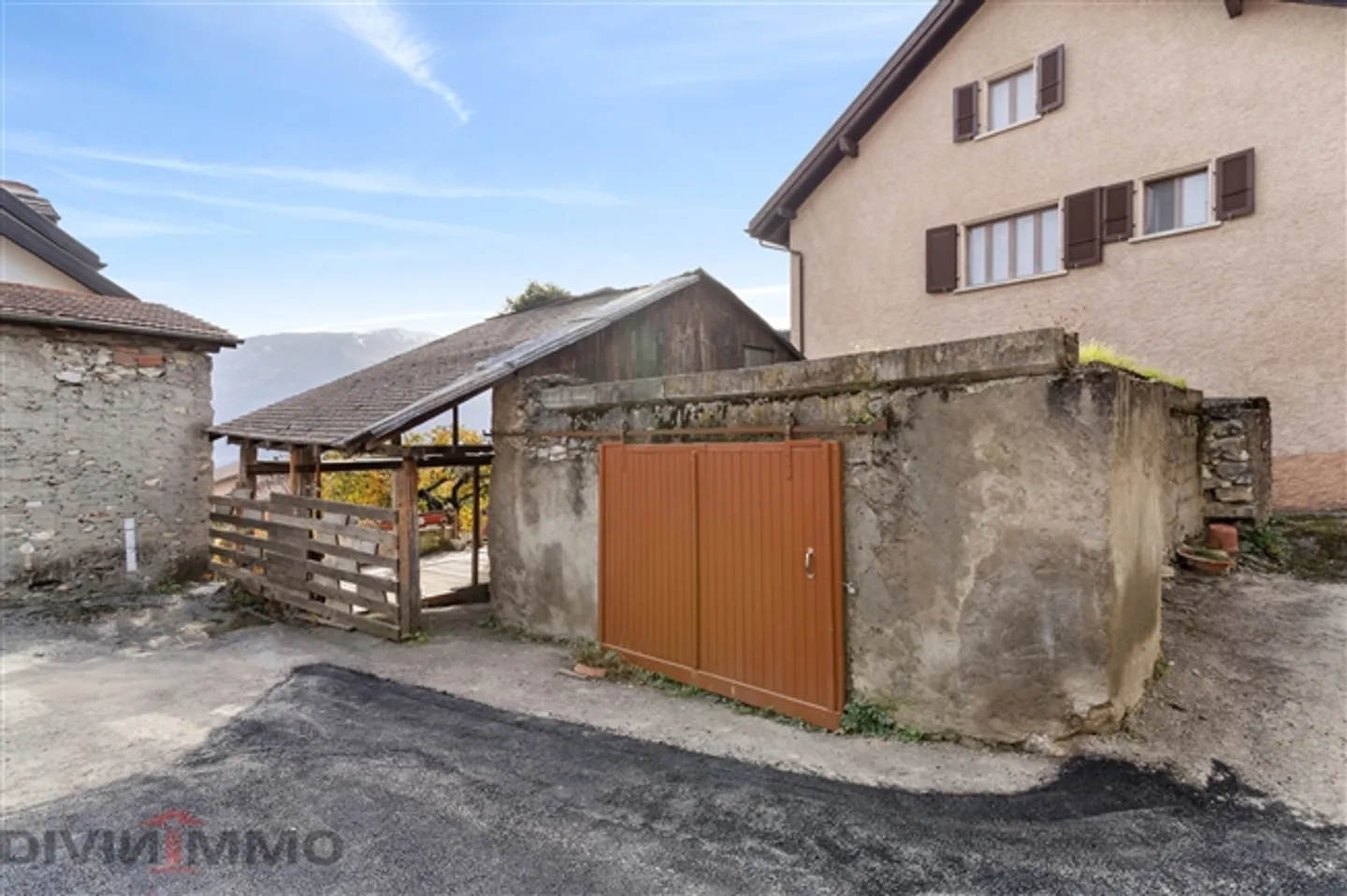 Affascinante fienile con bellissima terrazza, box garage e posto auto - Foto 5 di 5