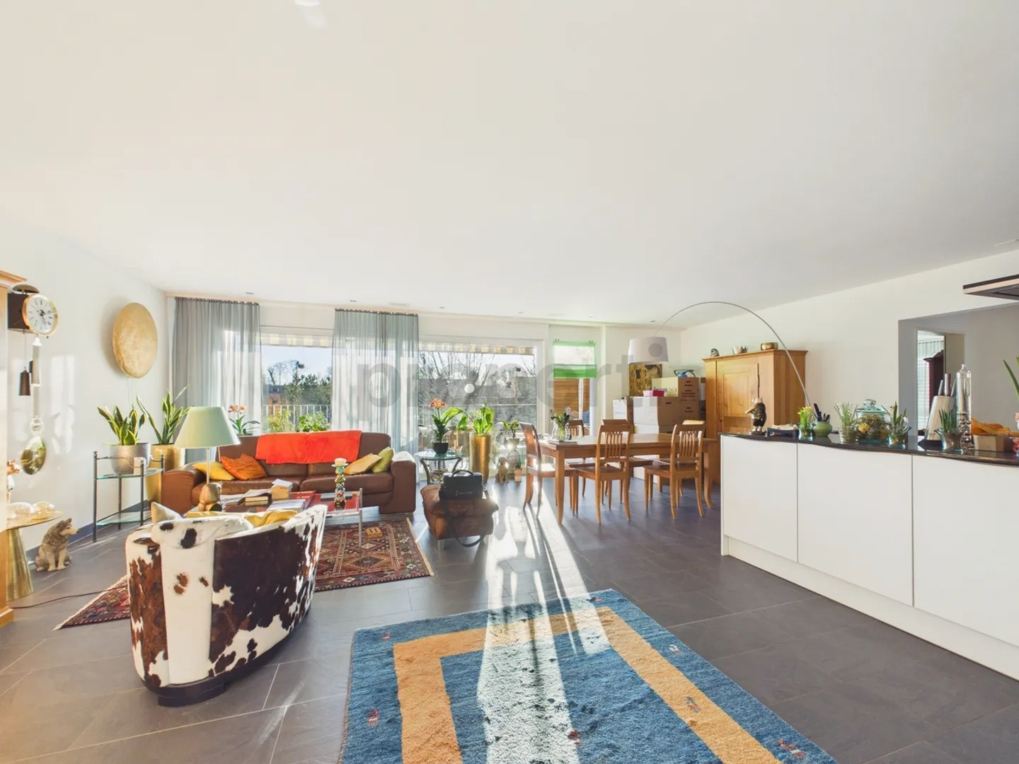 Modern 4.5-room apartment with balcony, Dachsen - Photo 1 of 11