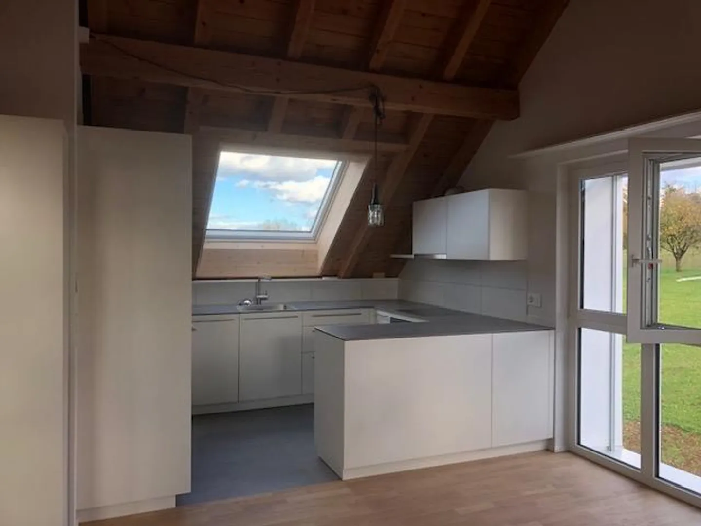 Charmante Wohnung mit Balkon - Foto 4 von 18