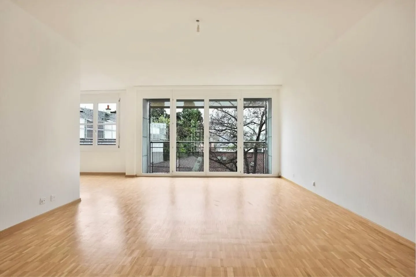 Schöne Unterkunft im Stadtteil Eaux-Vives - Foto 3 von 11