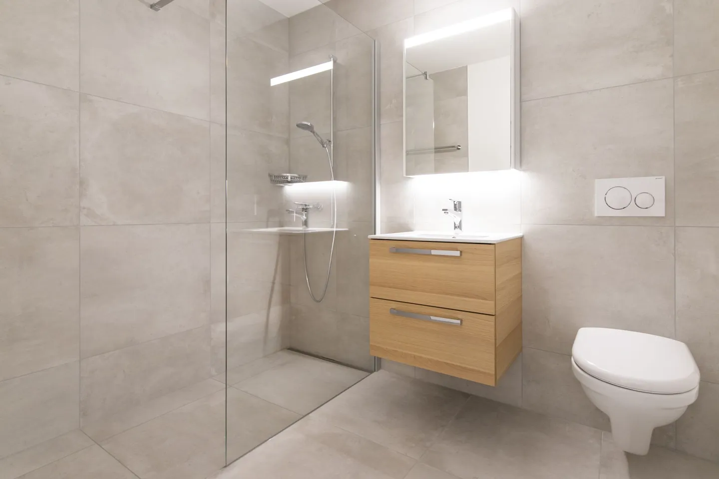 Appartement moderne de 3,5 pièces au rez-de-chaussée à louer - Photo 4 sur 5