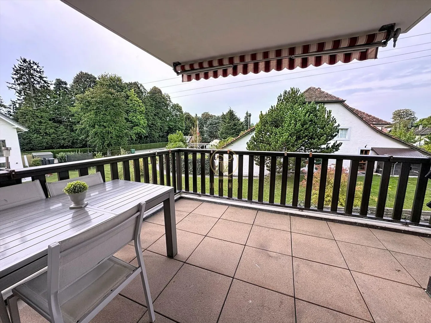 Appartamento in vendita - Foto 2 di 13