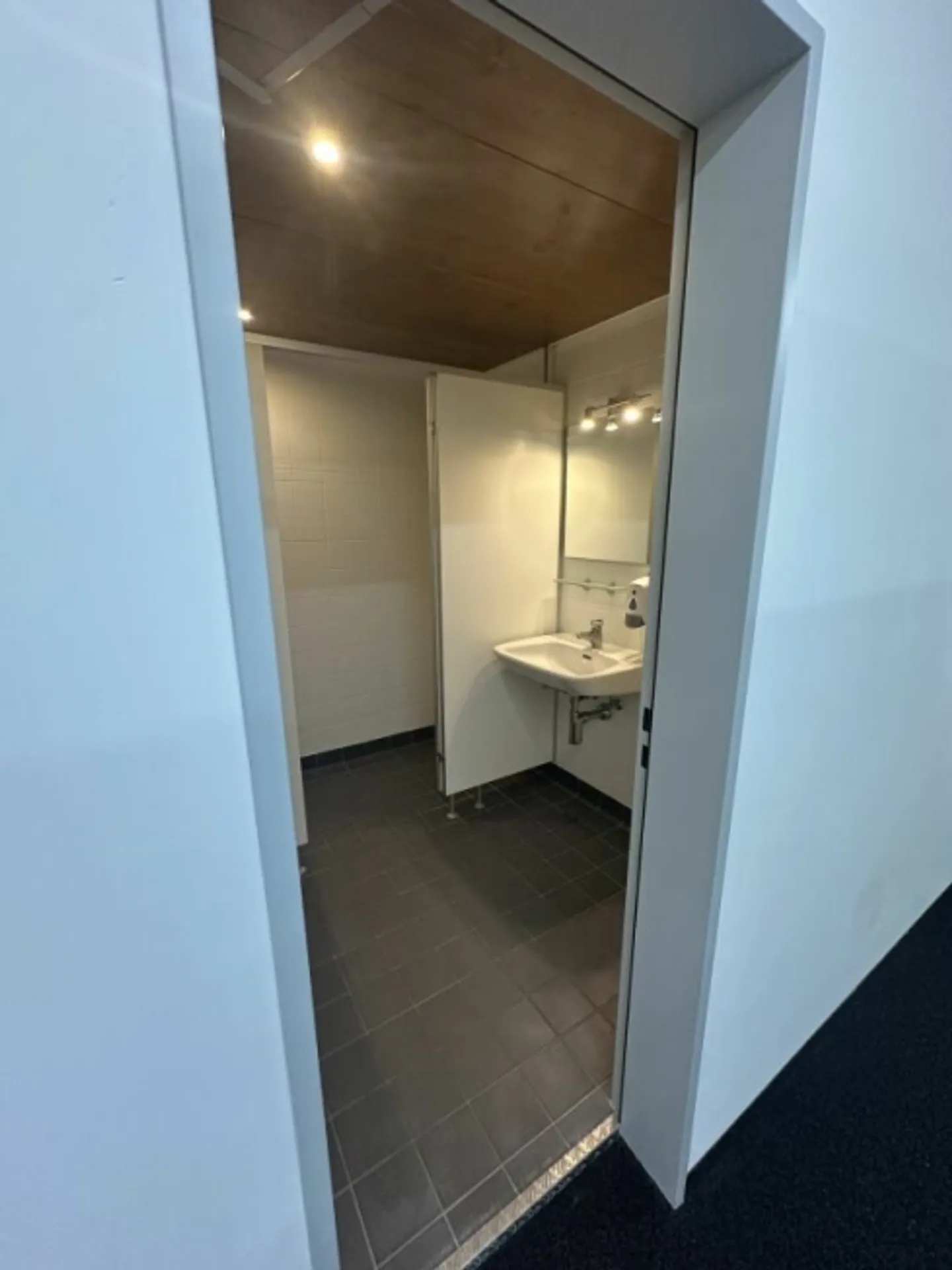 Gewerberäume Altstetten - Foto 14 von 15