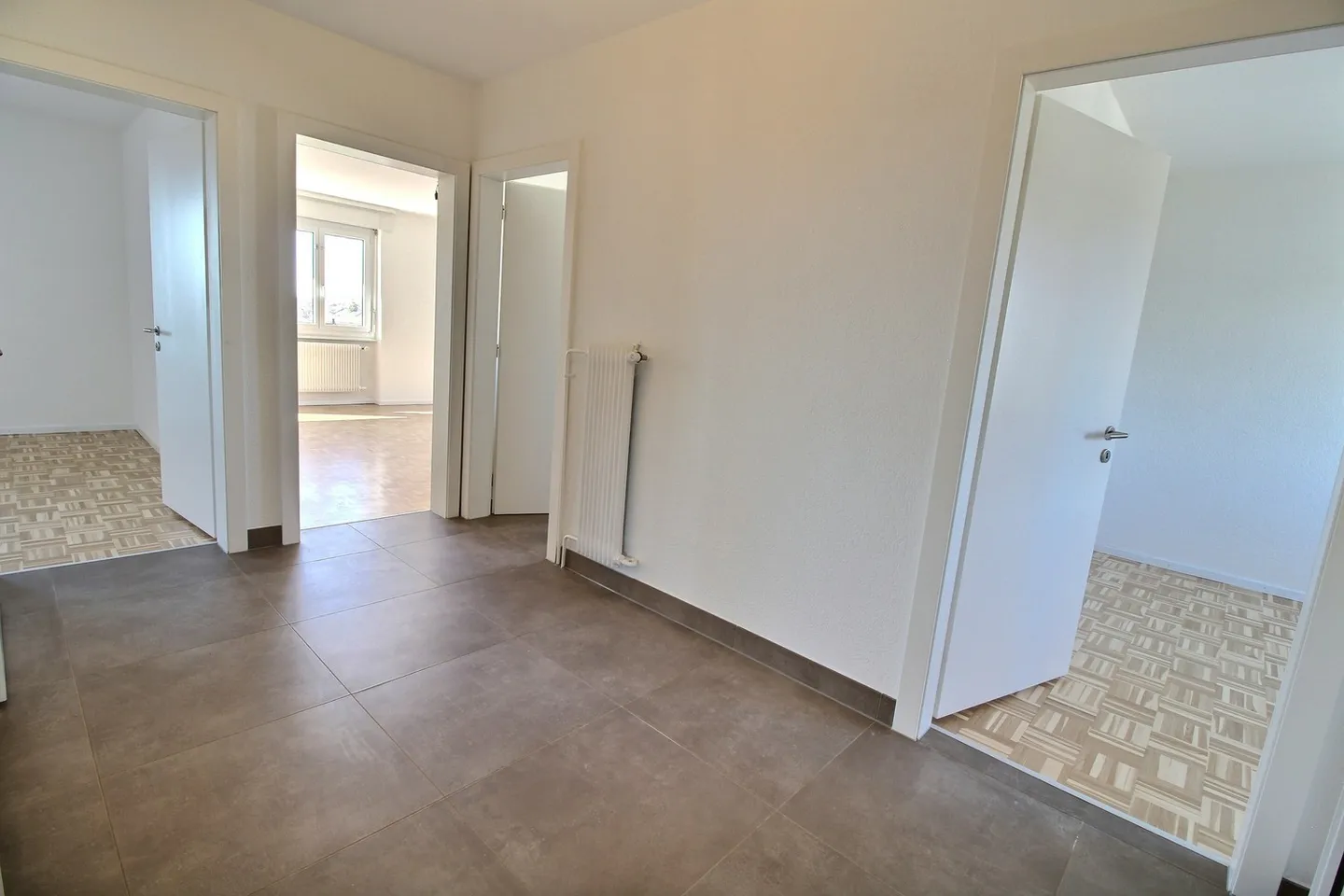 Charming 4.5-room apartment renovated in Marly! - Photo 4 of 9