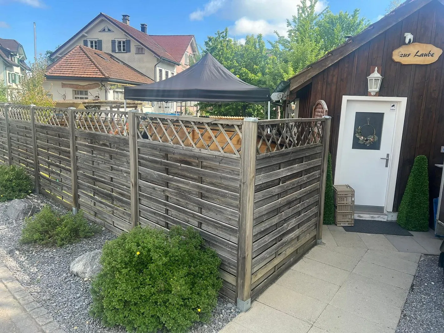 Exclusive Chalet, Electricity, Water, Parking - Photo 1 of 7