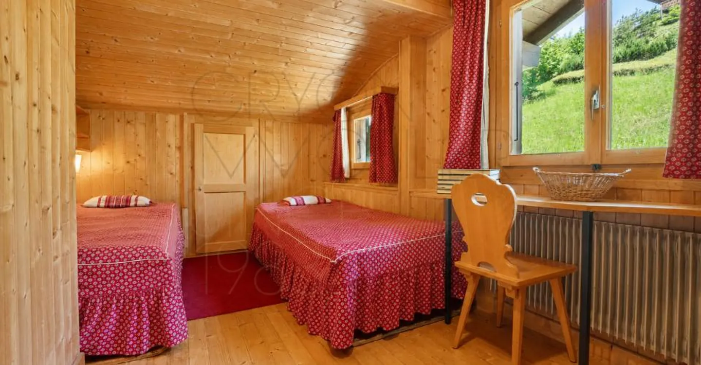 Family chalet with 6.5 rooms in Gryon, close to amenities - Photo 6 of 13