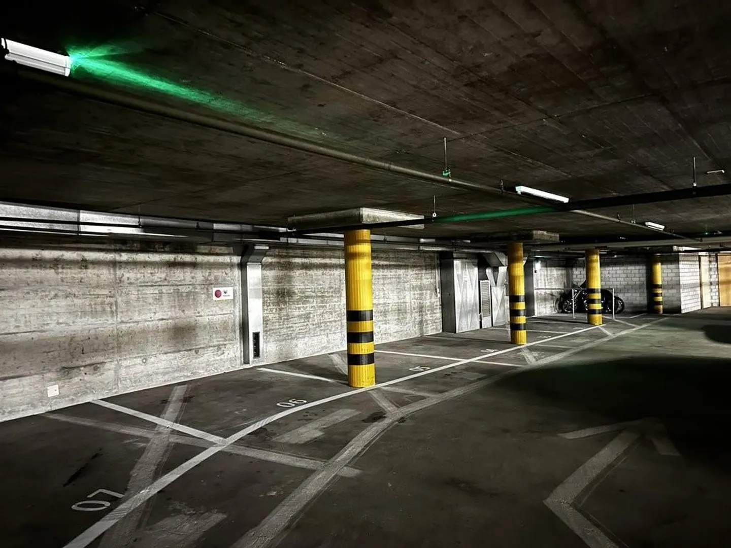 Votre place de stationnement pour moto, 2ème sous-sol, à Muri près de Berne - Photo 1 sur 1
