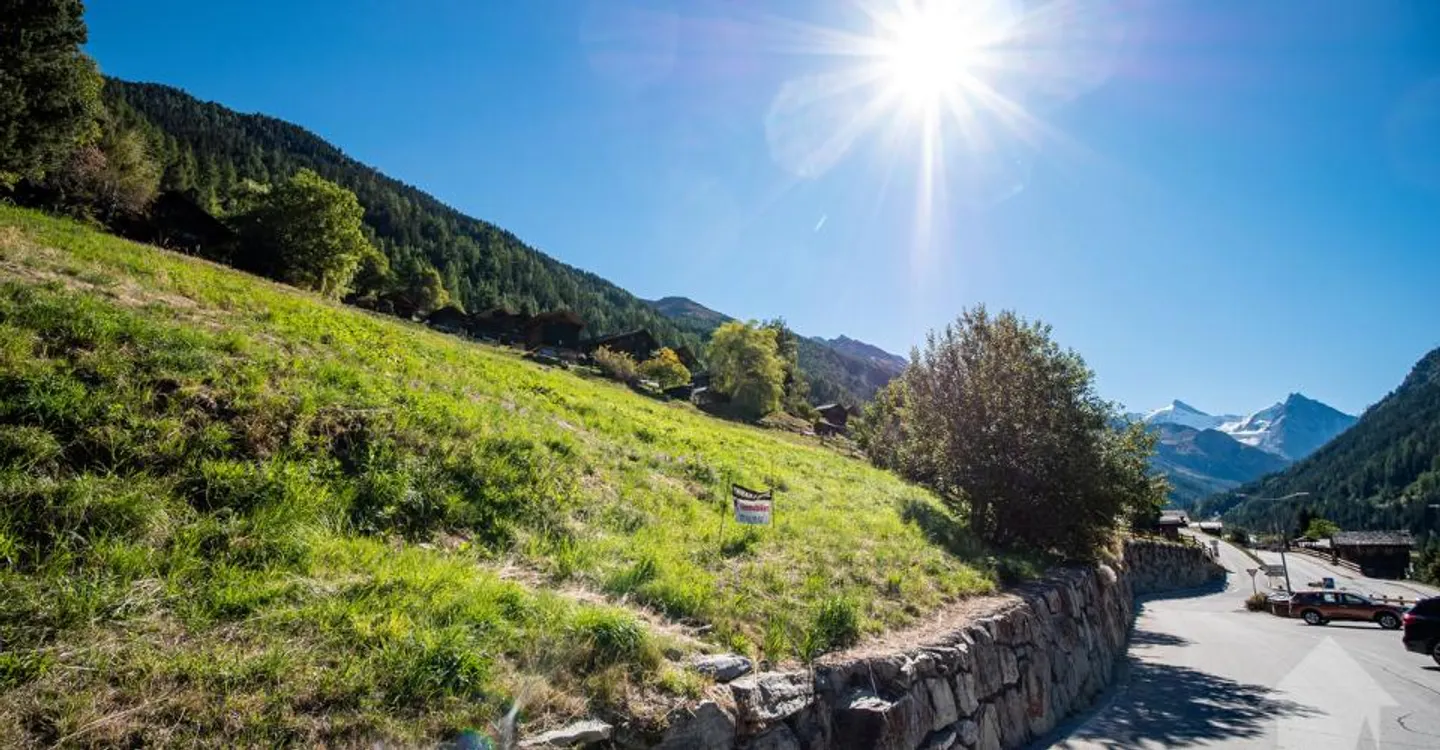 Scenic Plot in Val d'Anniviers - Photo 6 of 9
