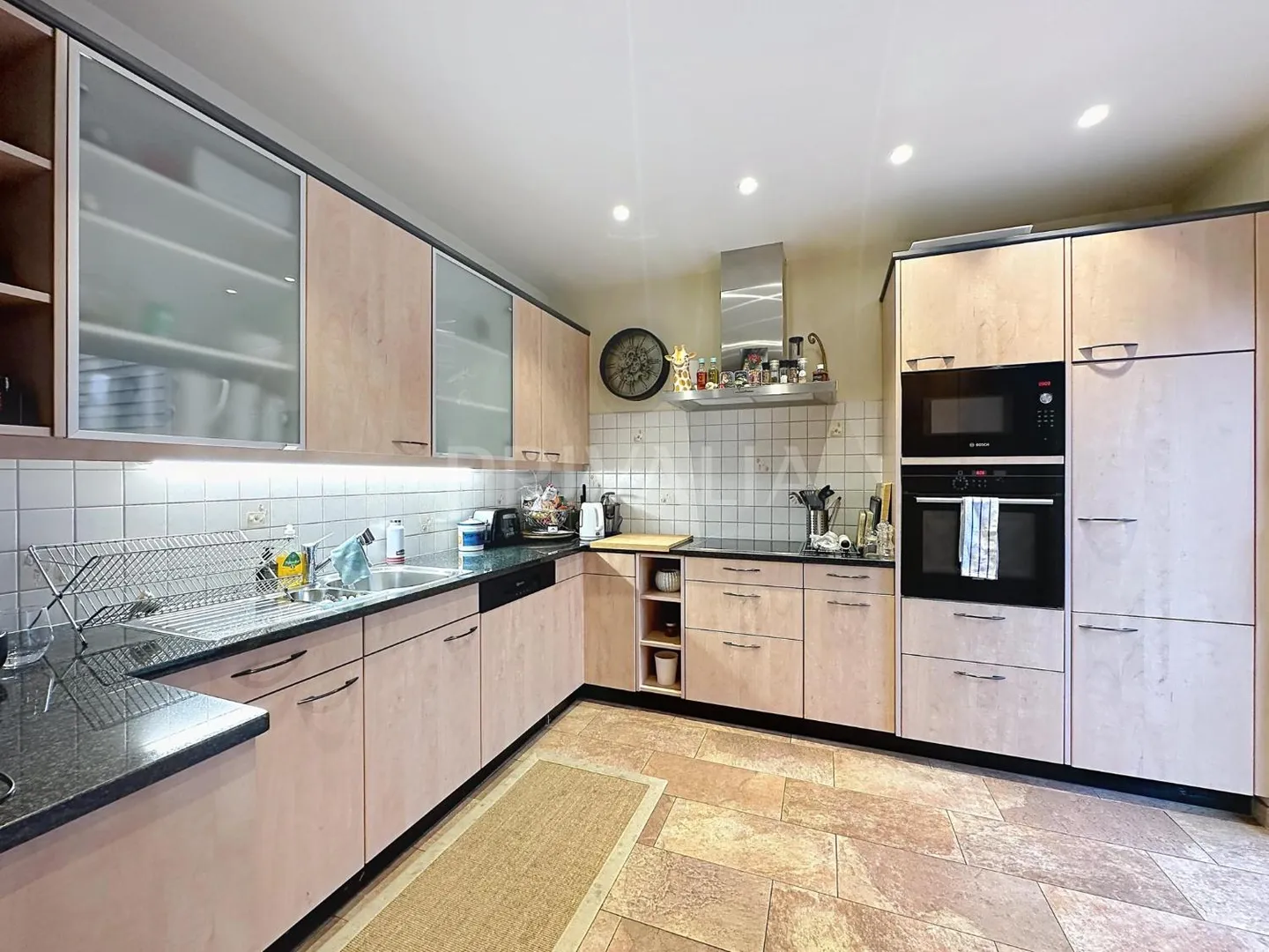 Charmantes Scheune in einer grünen Umgebung renoviert - Photo 4 sur 11