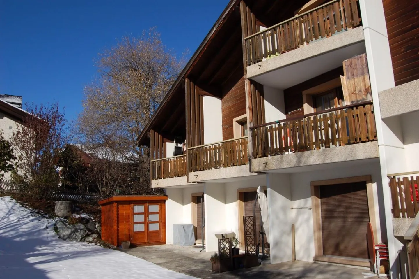 Libre de suite Studio Margueron n° 266 au centre de Vercorin - Photo 1 sur 7