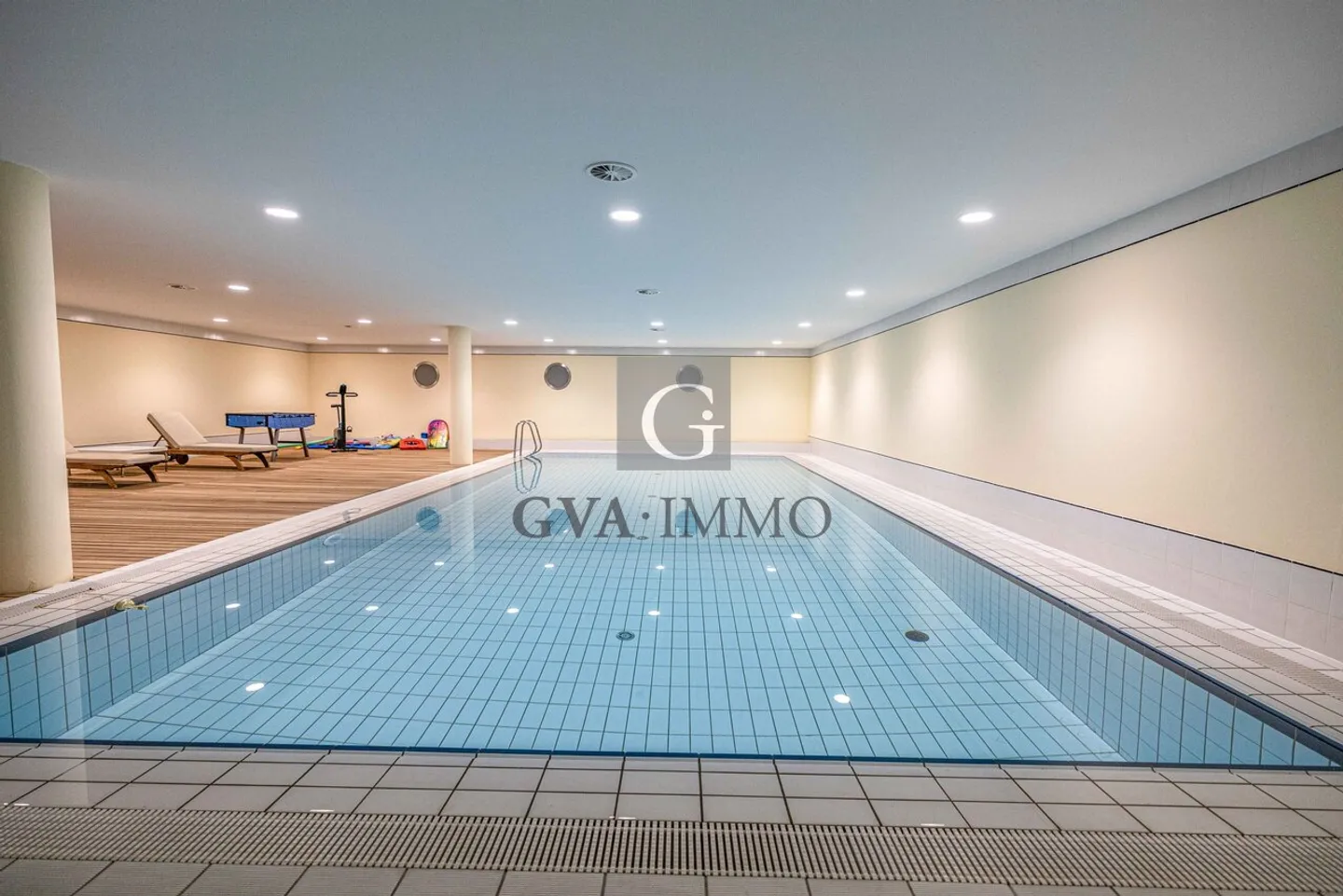 Elegant Private Hotel with private garden and indoor pool - Photo 21 of 22