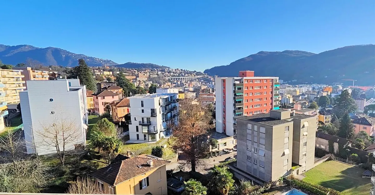 Helles 3.5-Zimmer-Apartment mit Balkon und Panoramablick in Vacallo - Foto 11 von 12