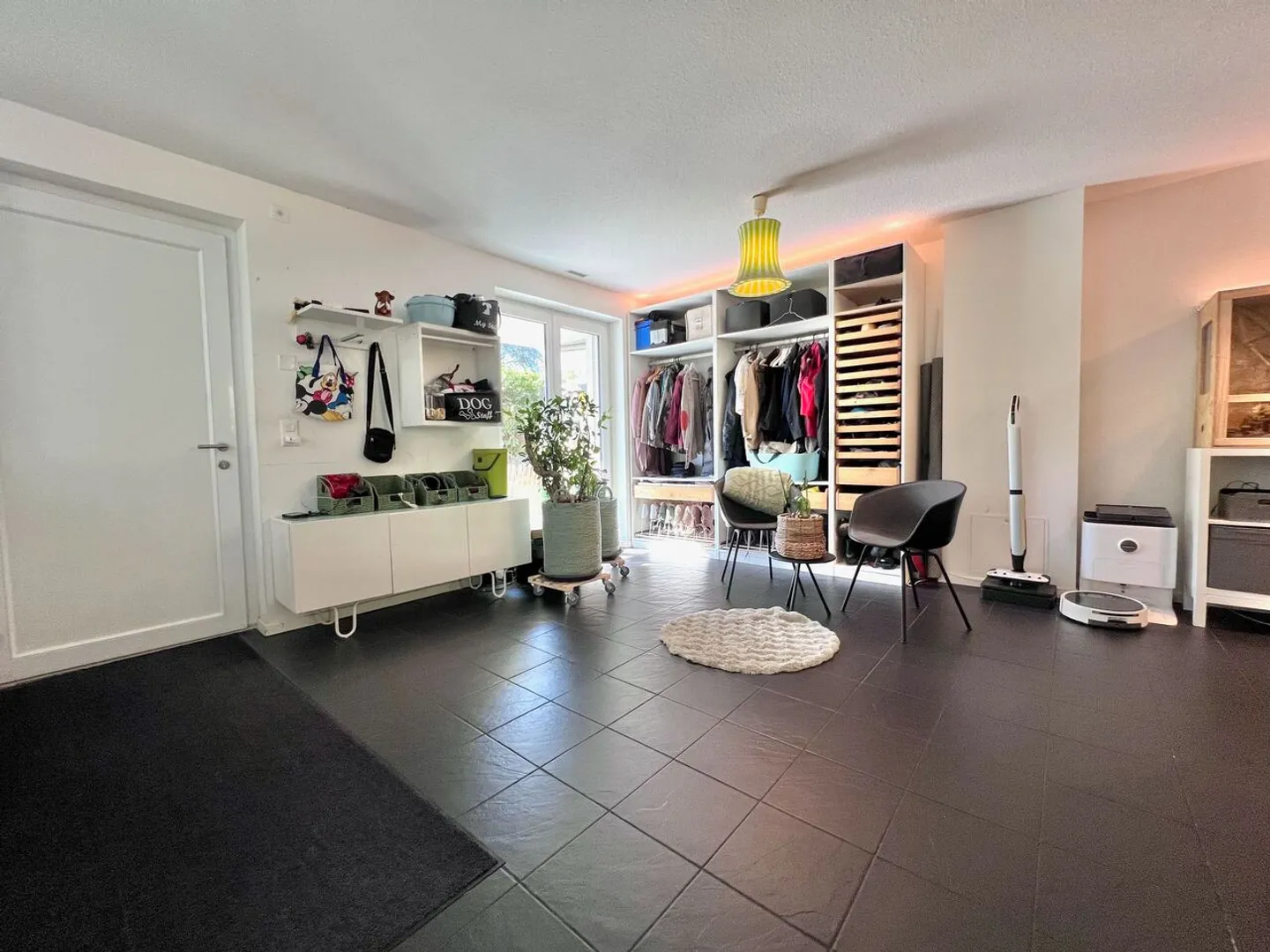 Large duplex apartment on garden level, Minergie building - Photo 7 of 13