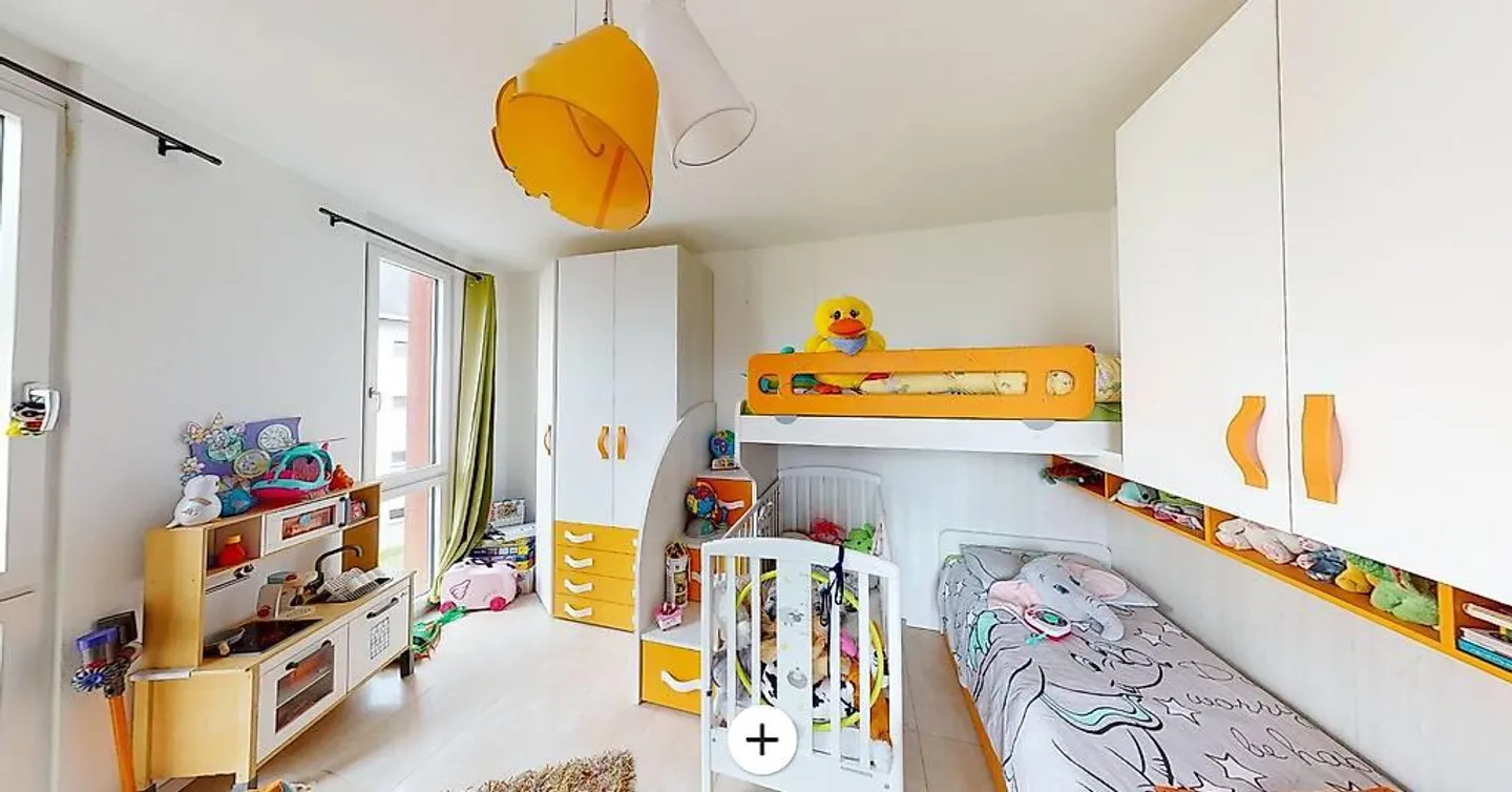 Bellissimo e moderno appartamento in zona tranquilla - Foto 5 di 10