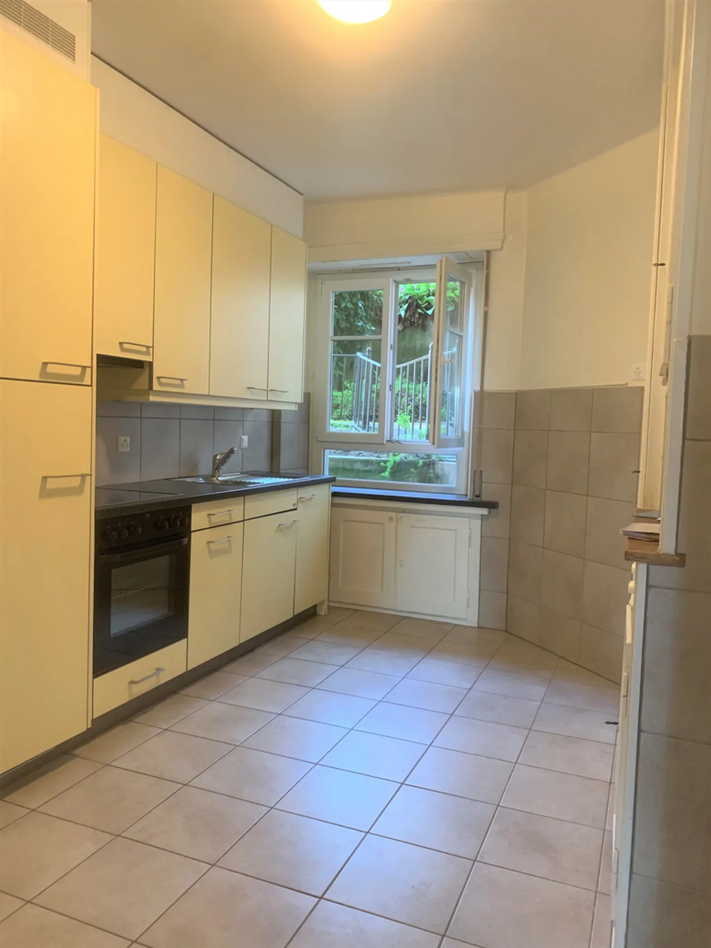 Appartamento in affitto - Foto 3 di 4