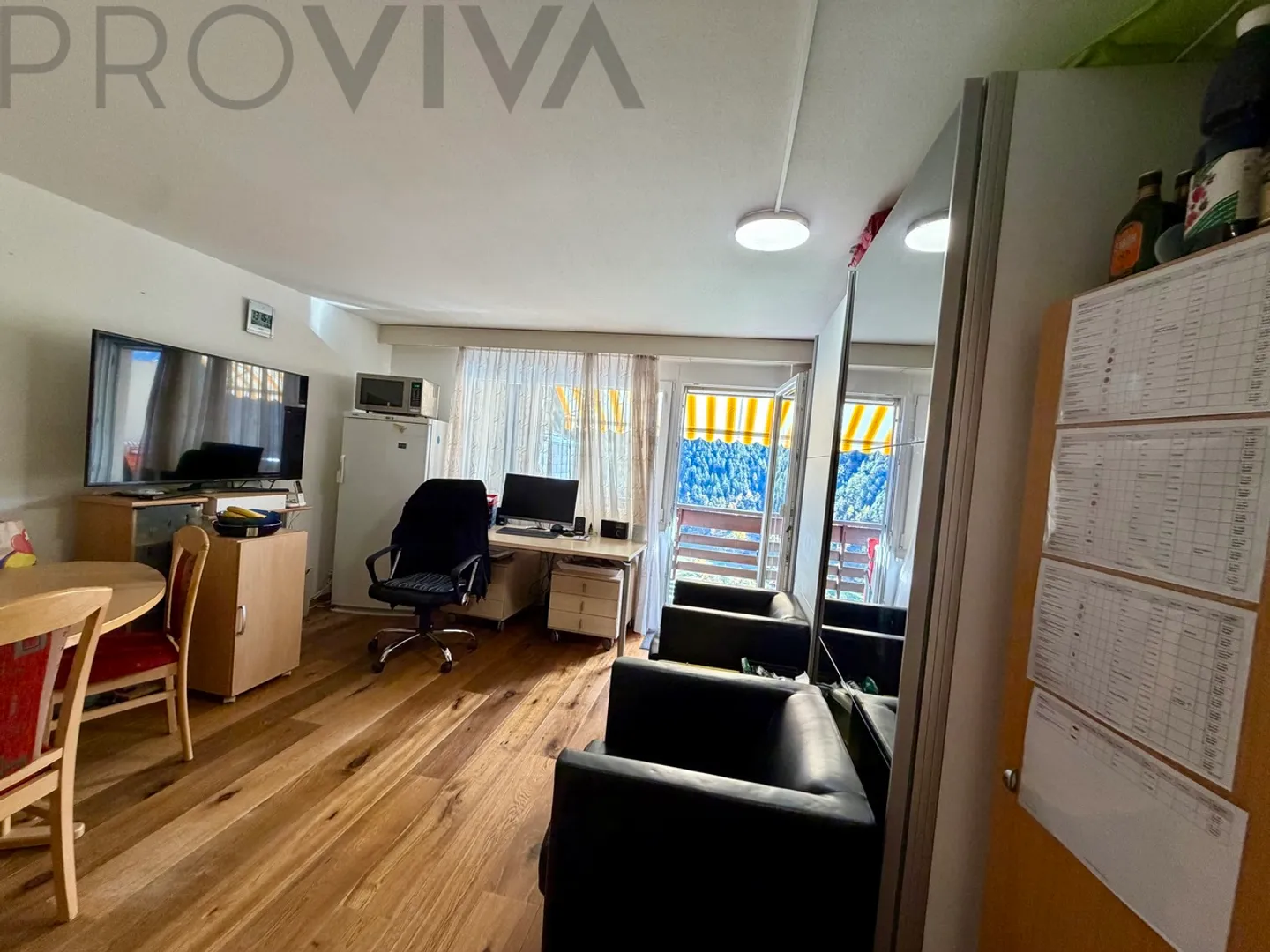 Renovated and in the best sunny location in the heart of the Aletsch region - Photo 3 of 7