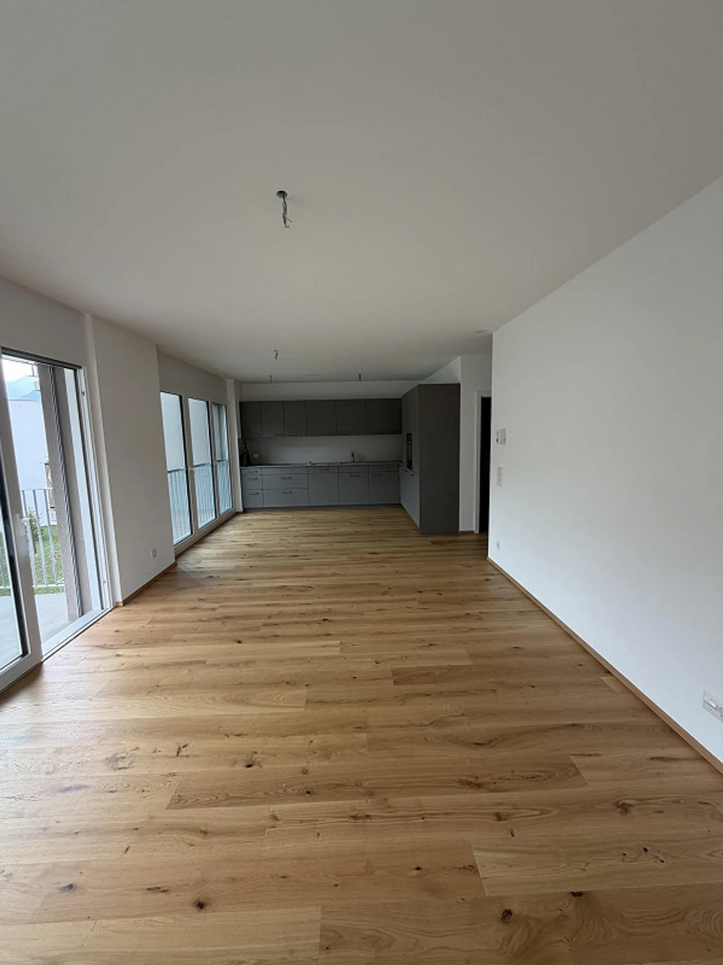 4.5 Neubauwohnung im Westside Park in Visp - Foto 1 di 8