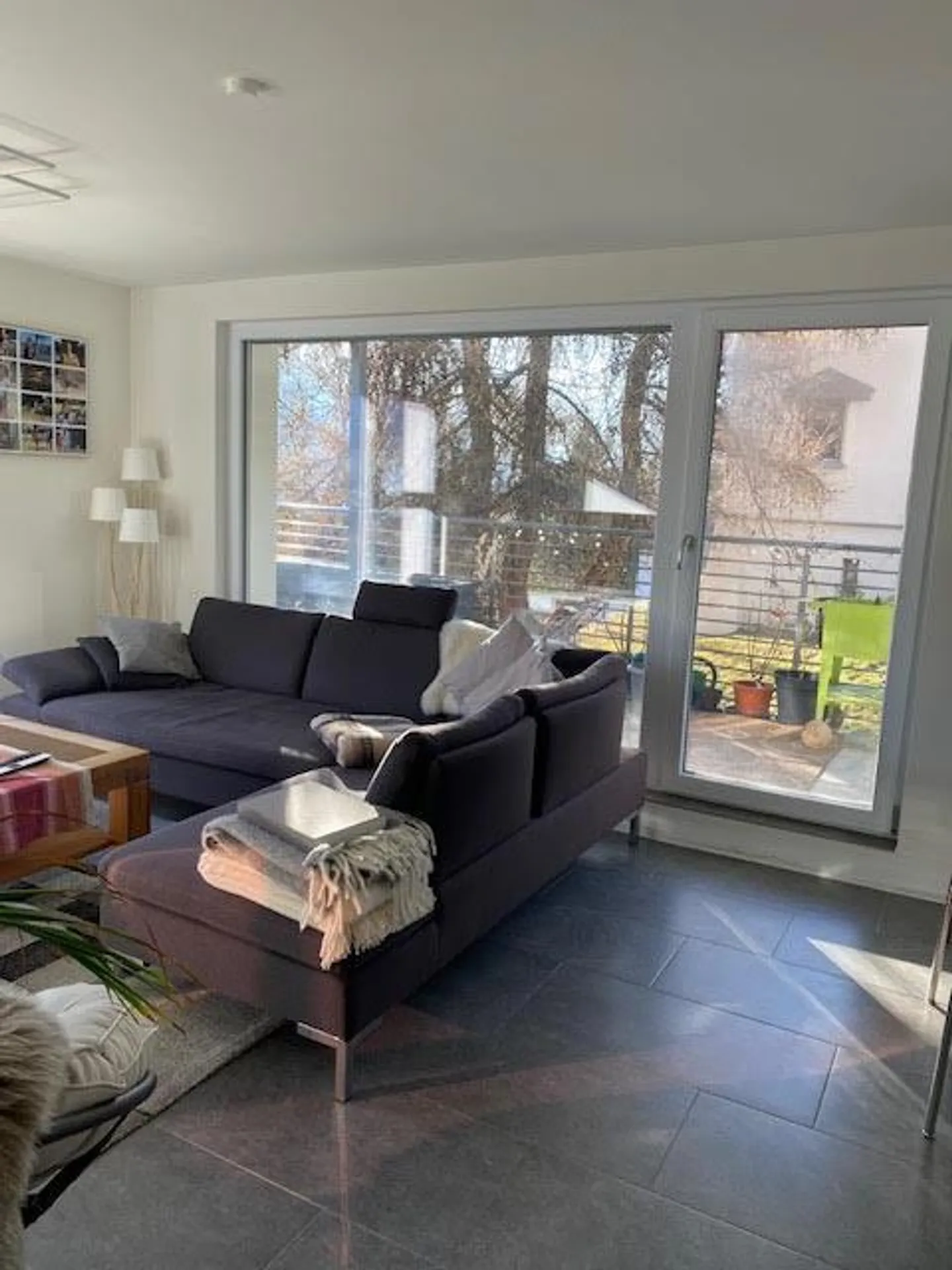 Modern 4.5-Room Apartment - Photo 4 of 12