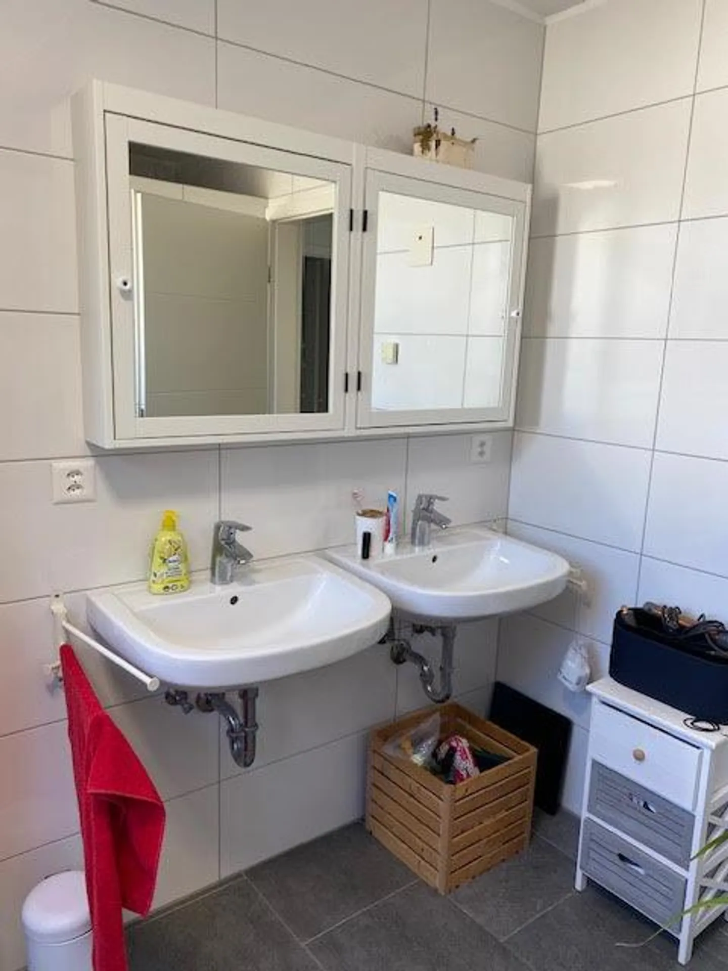 Modern 4.5-Room Apartment - Photo 9 of 12