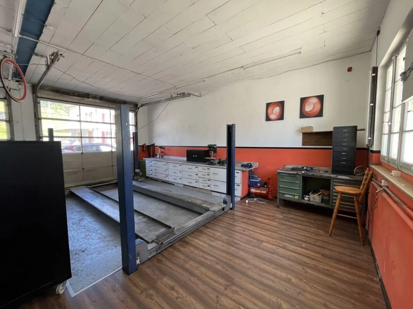 Autogarage mit Wohnhaus - Foto 5 von 7