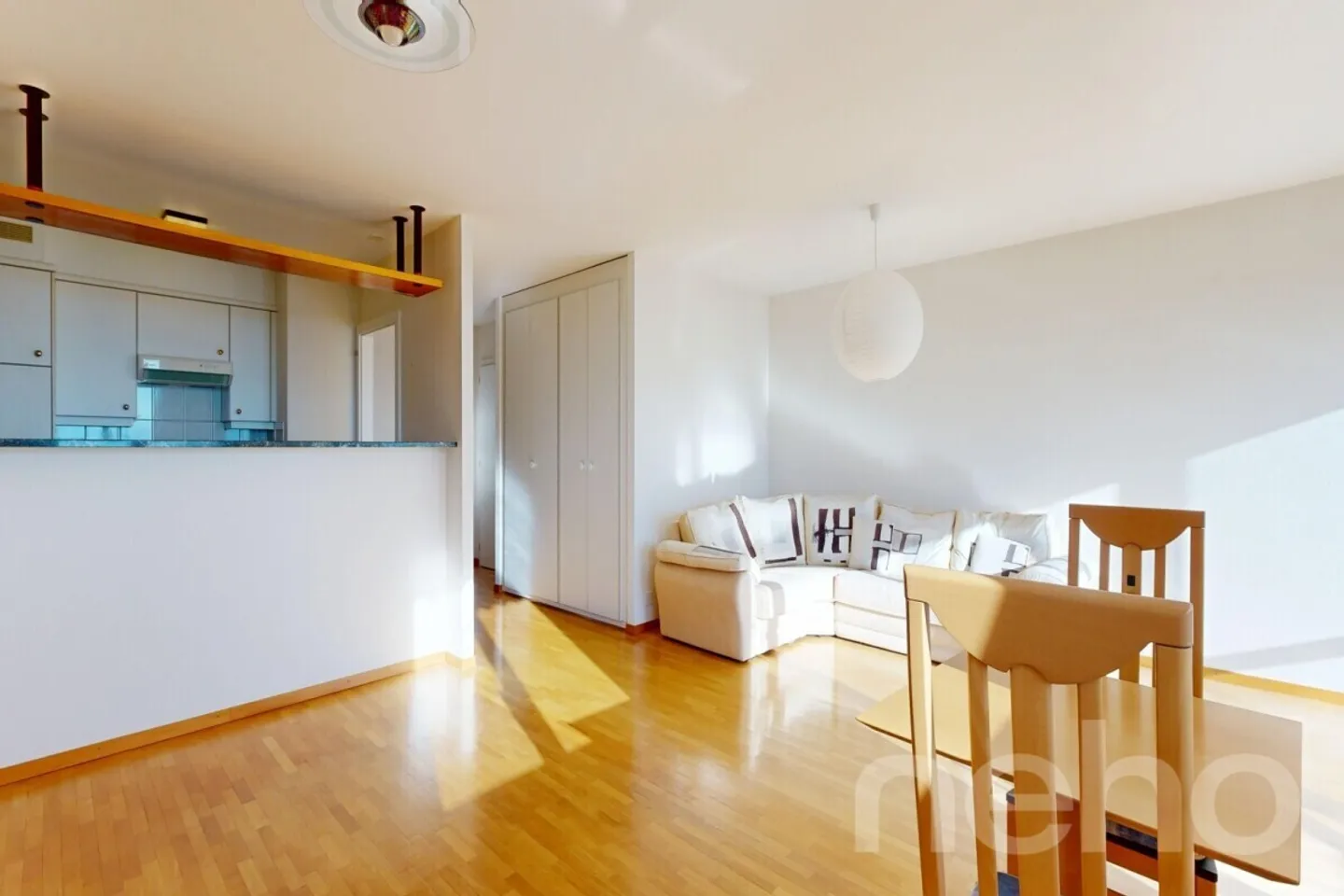 Appartement lumineux avec vue sur le lac - Photo 4 sur 12