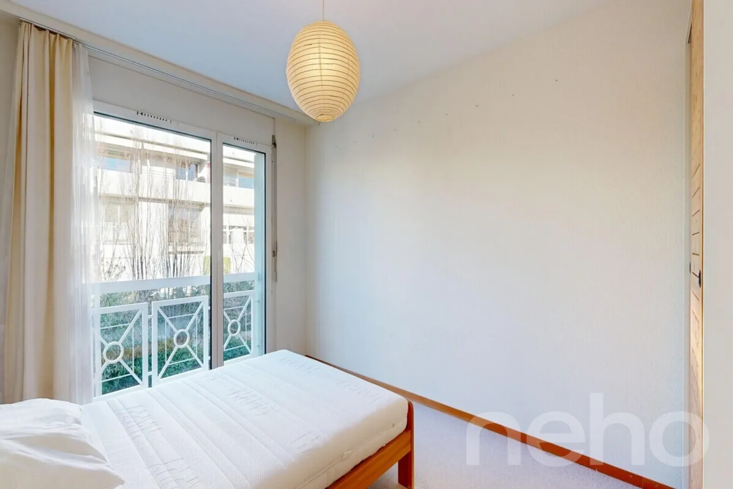 Appartement lumineux avec vue sur le lac - Photo 8 sur 12