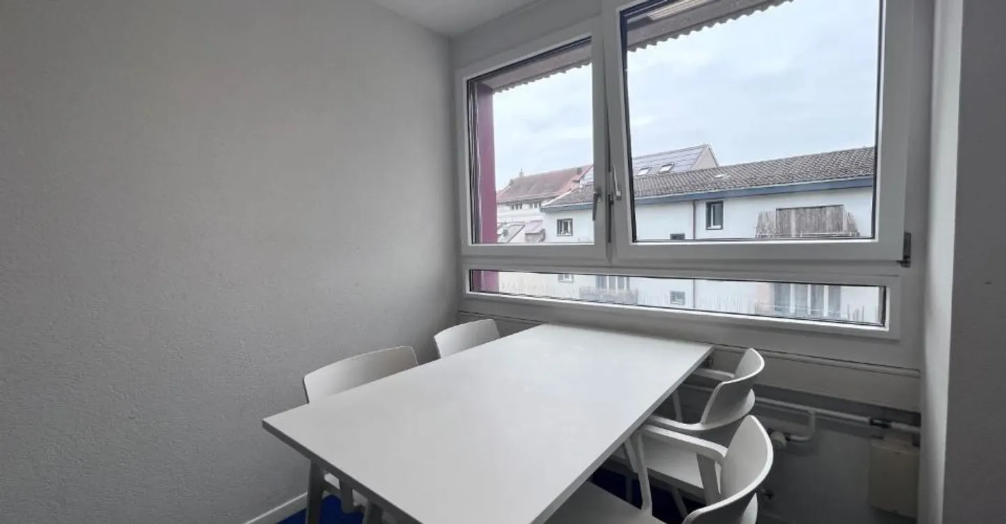 Espace de Bureau Près de la Gare de Nyon - Photo 3 sur 5