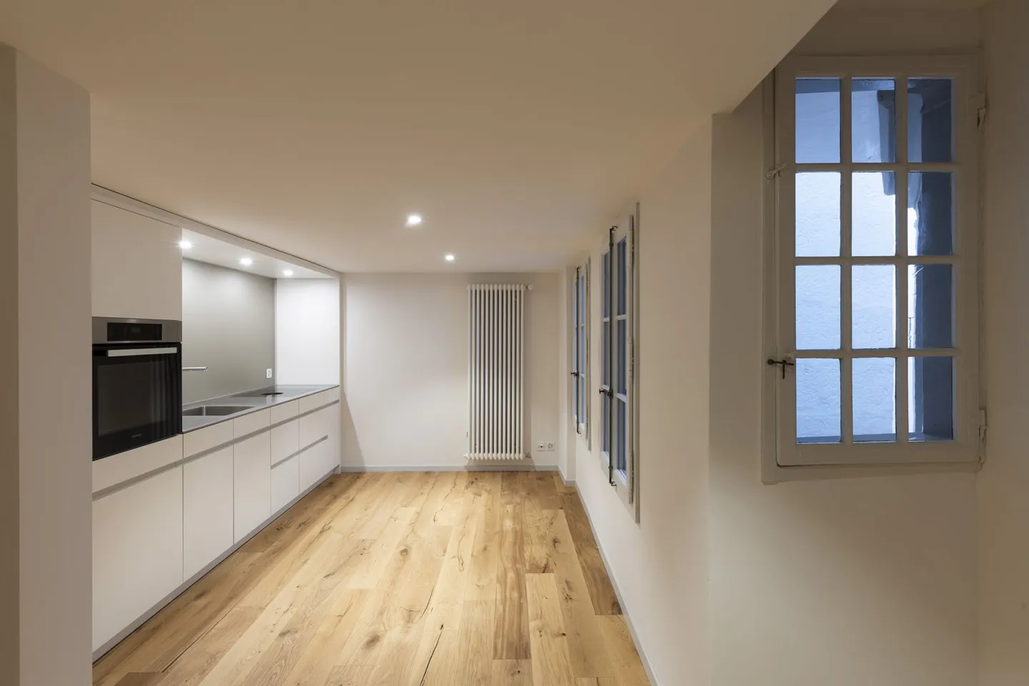 Au cœur de la vieille ville - Appartement fraîchement rénové ! - Photo 2 sur 11