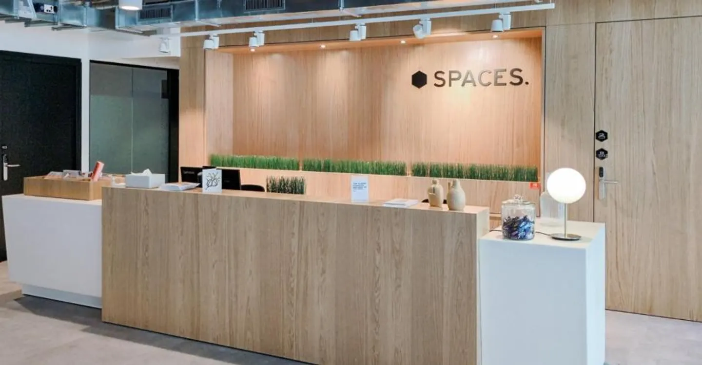 Maßgeschneiderte Büros für 3 Personen bei Spaces Quartier de l'Étang - Foto 5 von 10