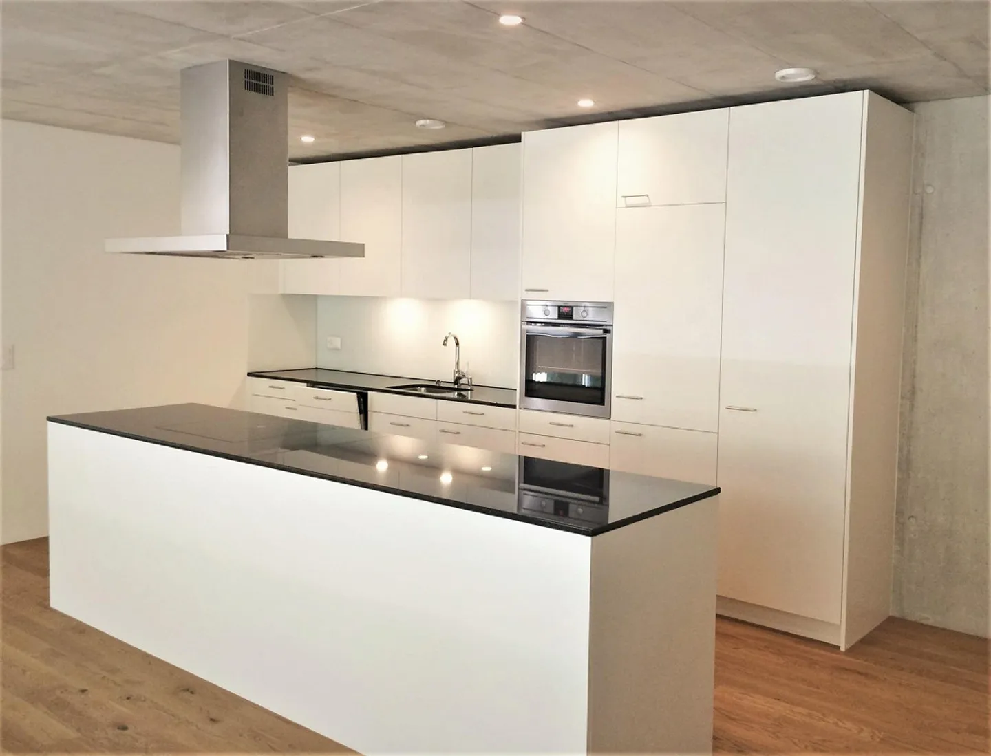 Appartamento di 3,5 locali di alta qualità - Foto 2 di 9
